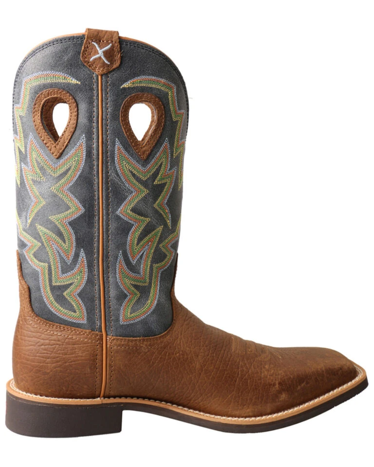 Front Page -Country Outfitter Shop 2000287424 230 P3 768x960 1